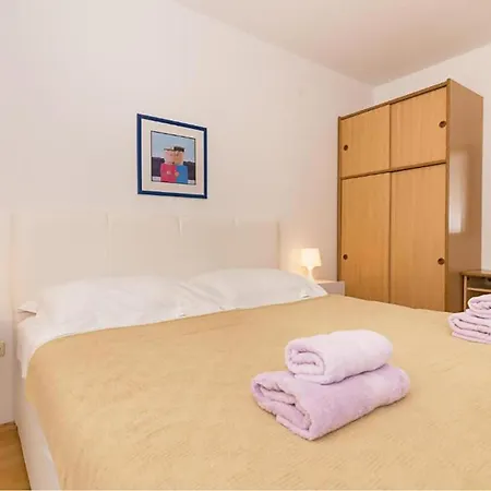 Awesome In With View * Pirovac